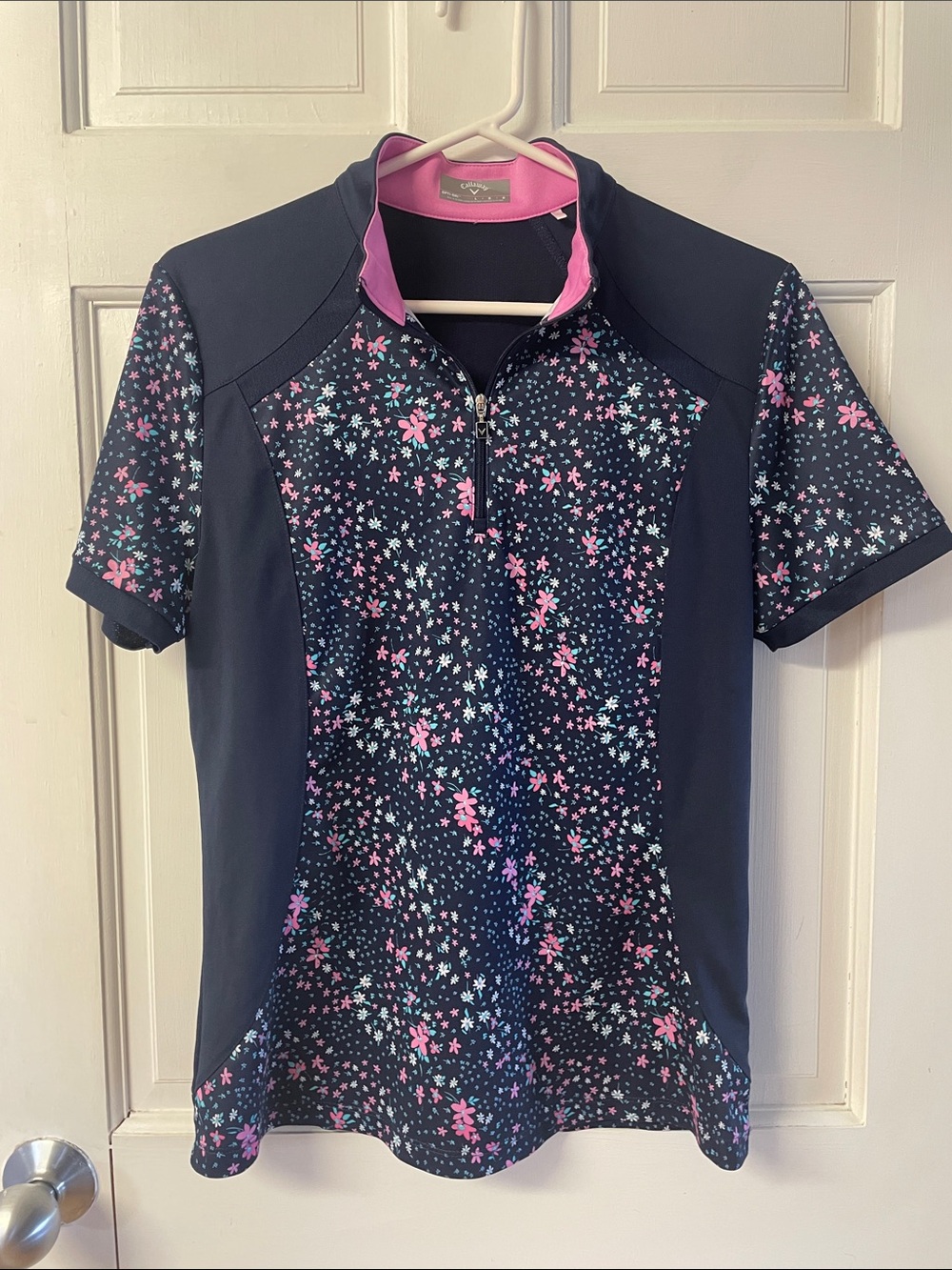 Callaway Optidri navy floral short sleeve golf shirt women’s size large